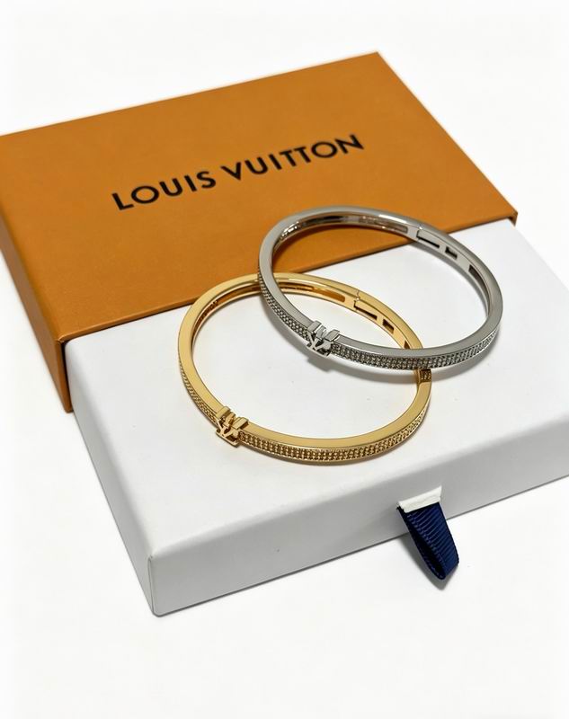 LV Bracelet 06yxs155